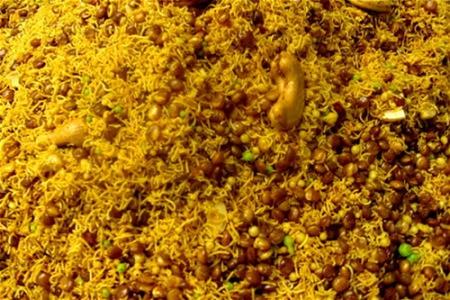 Agra Dal Moth, 11 Oz Pack