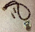 Cute owl Set Dressed in Brown Glass Beads!!!!! Cute owl Set Dressed in Brown Glass Beads!!!!!